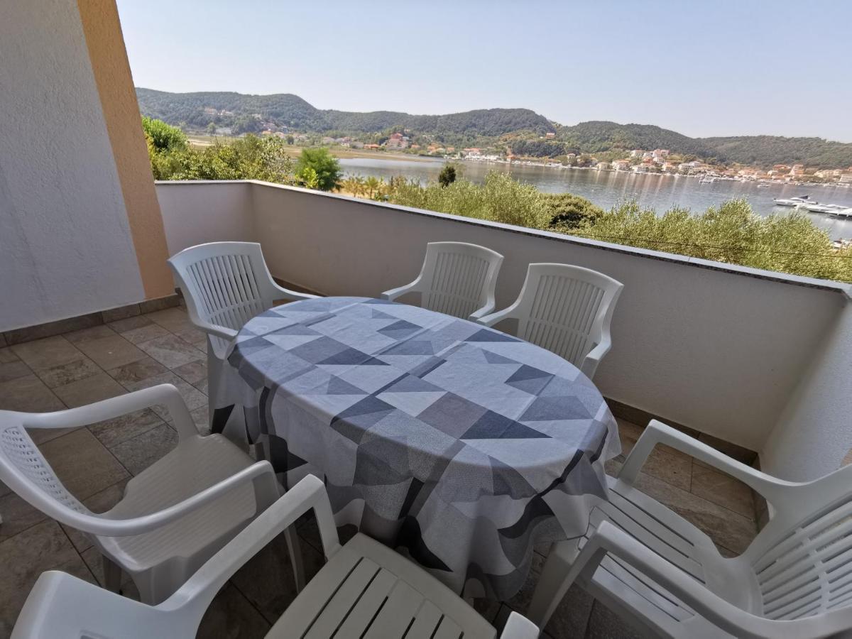 Ferienwohnung Haus Maro Supetarska Draga Exterior foto